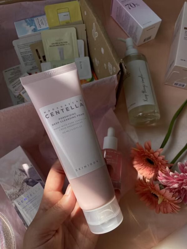 SKIN1004 Madagascar Centella Poremizing Deep Cleansing Foam 4.22 fl.oz, 125ml, Remove Pore-Clogging Debris - Image 5