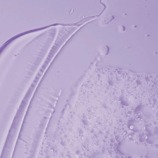 Mini Blueberry Bounce Gentle Cleanser - Image 3