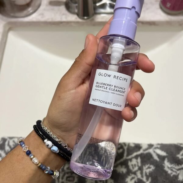 Blueberry Bounce Gentle Cleanser (Full Size) 160ml - Image 2