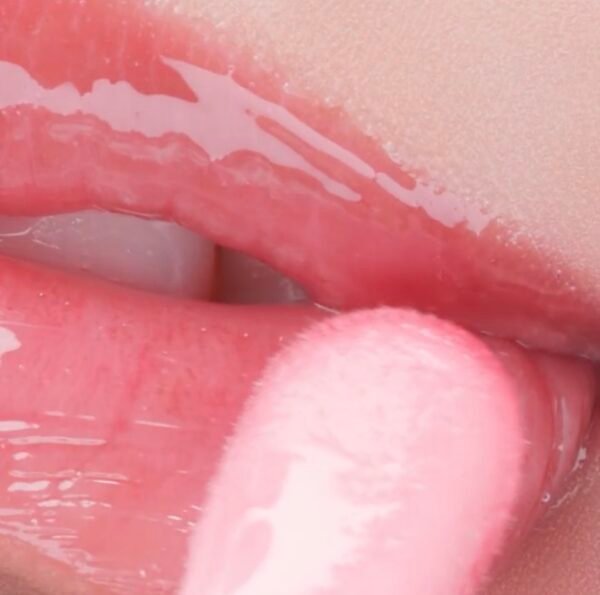 Dior Addict Lip Glow Oil Nourishing Lip Oil - Intense Gloss - Color-Awakening - Image 6